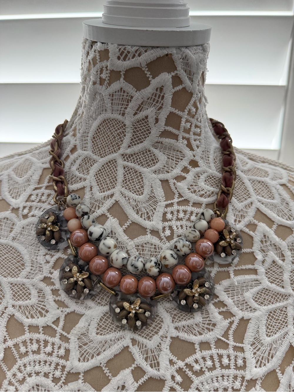 Handcrafted Floral Beaded Necklace in Peach and Cream